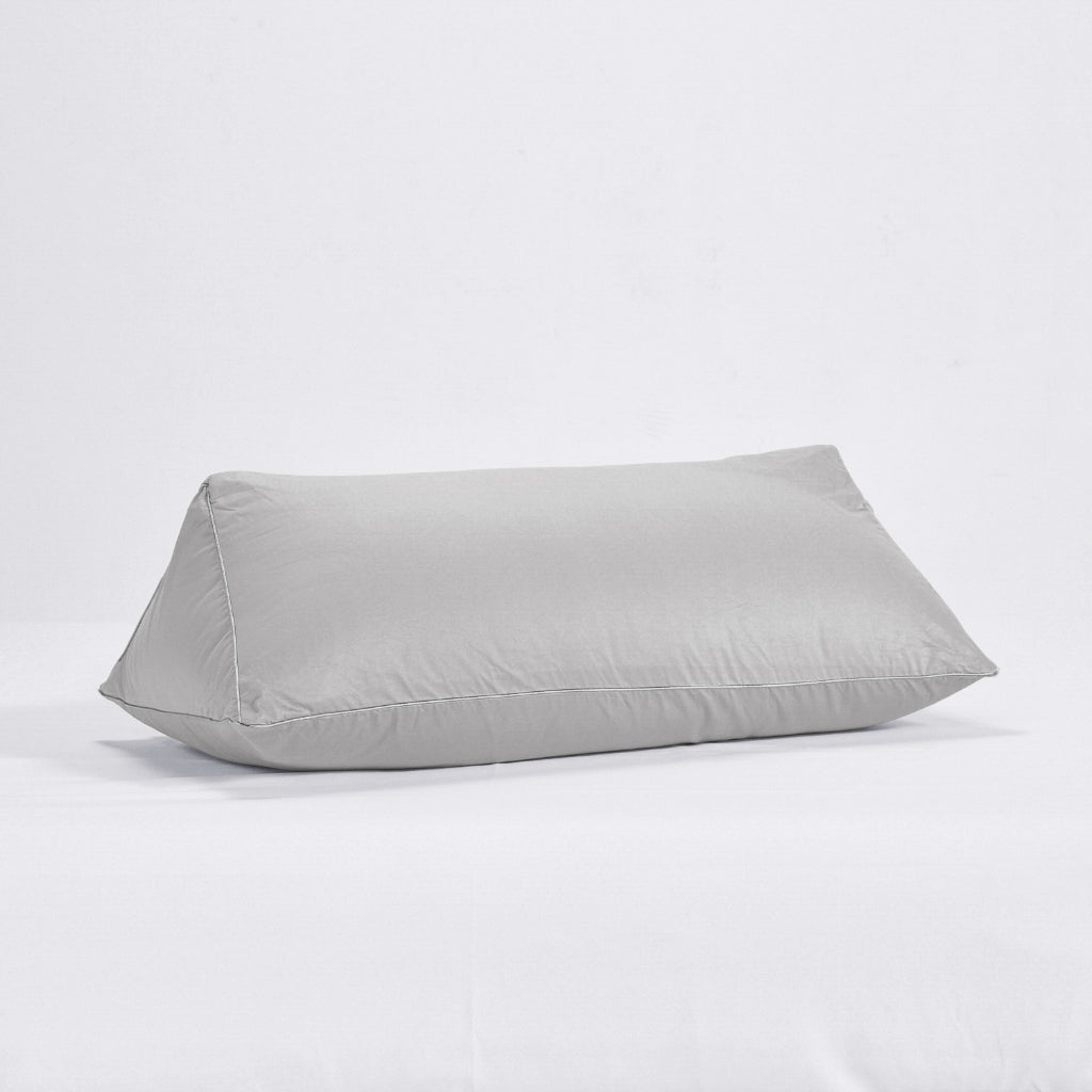 bamboo-leg-pillowcase-grey